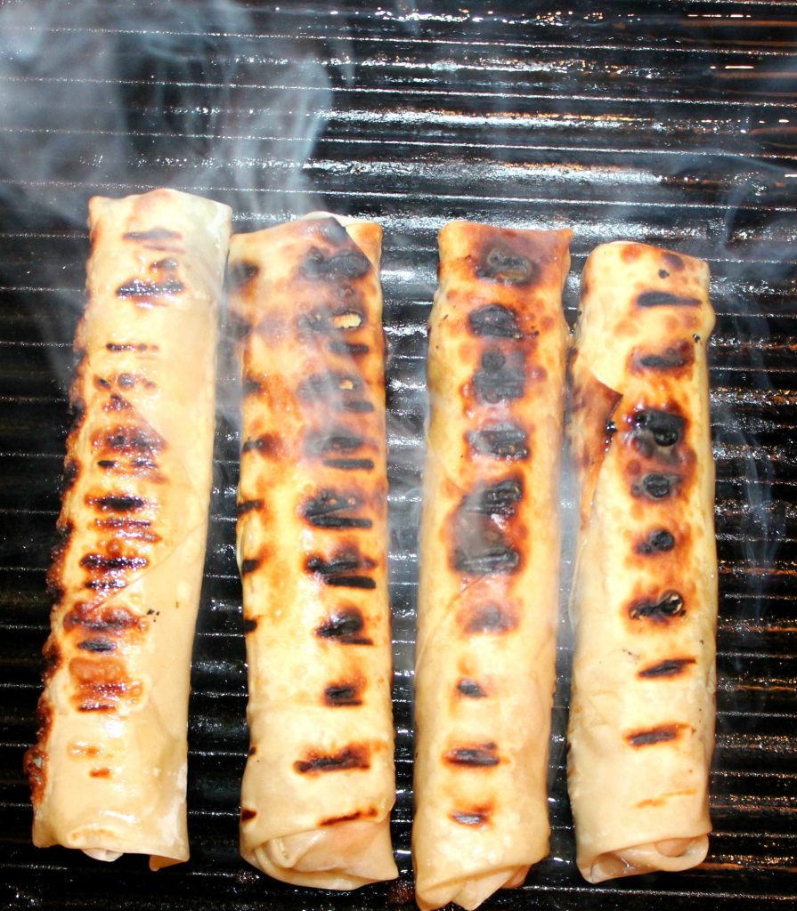 Crispy Grilled {meatless) Hot Dogs by Lightlife! Oh Bite It