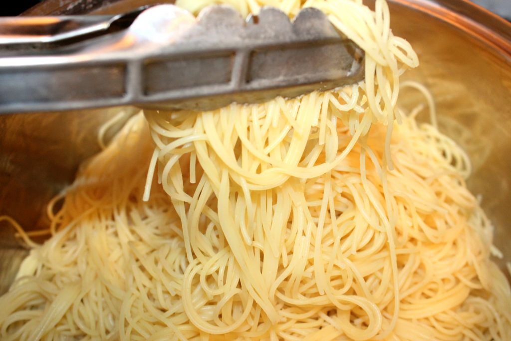 Deep Fried Spaghetti & Meatballs! Oh Bite It