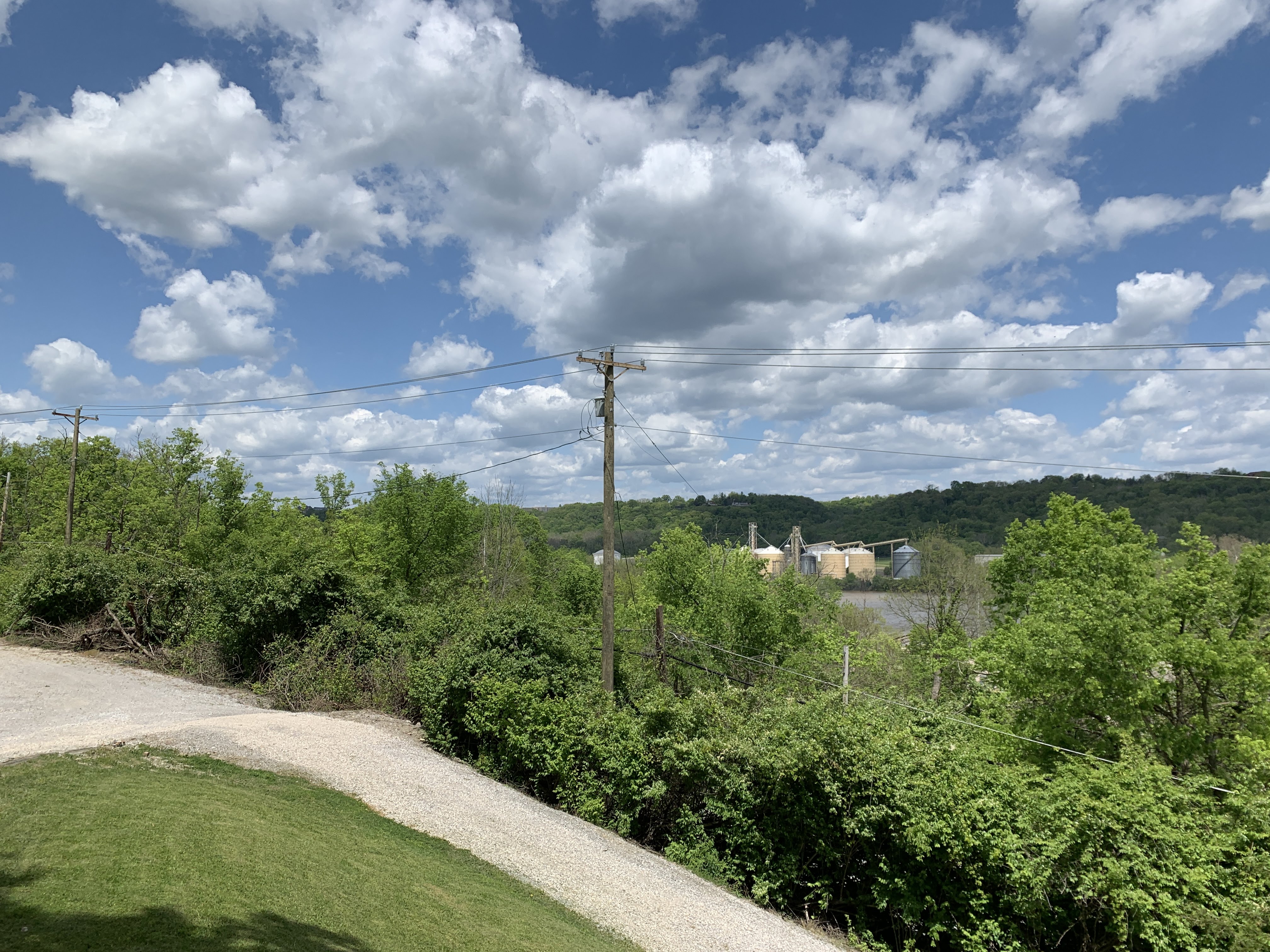 Ohio Private Selling Officer (PSO) 4419 & 4437 River Rd, Hebron, KY