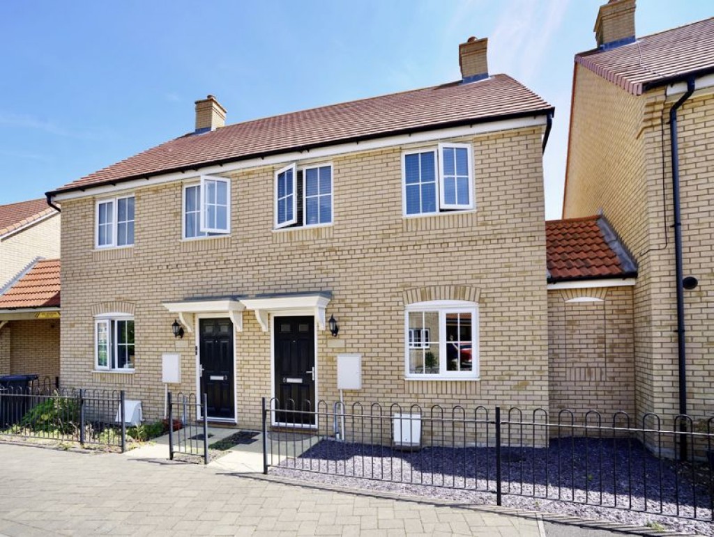 Rowell Way, Sawtry, Huntingdon., 3 bedroom, SemiDetached