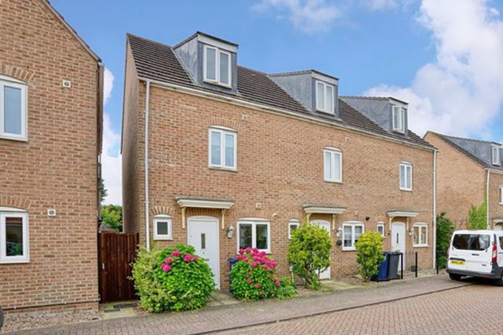 Robertson Way, Sapley, Huntingdon., 3 bedroom, Terraced