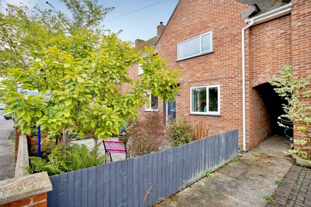 Fox Grove, Godmanchester, Cambridgeshire., 4 bedroom, Terraced