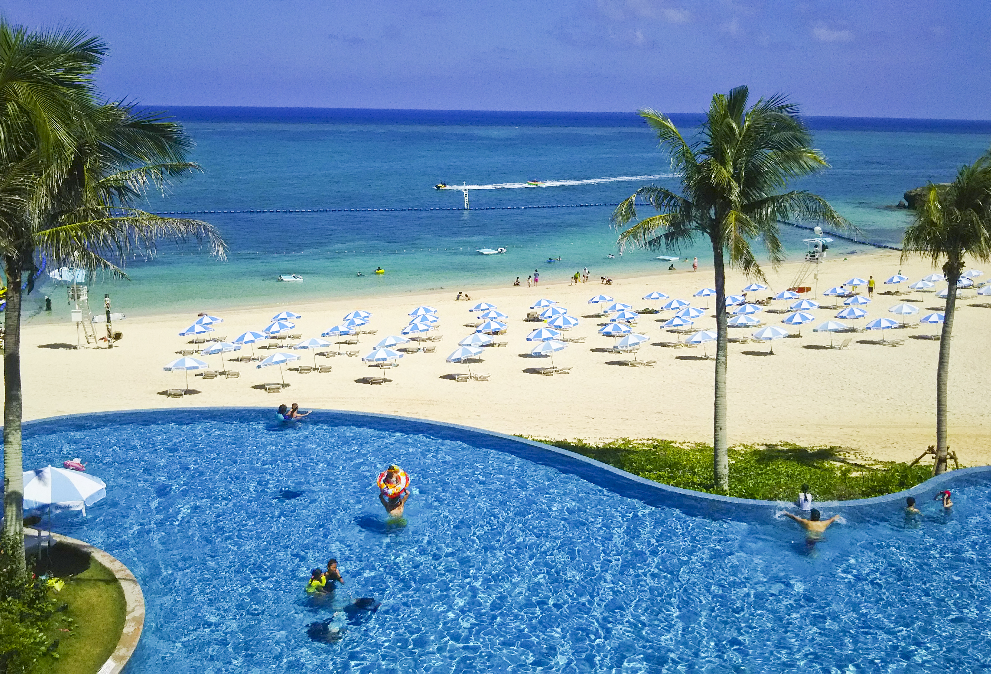 Hotel Moon Beach adds new Lagoon Pool/Okinawa Island Guide