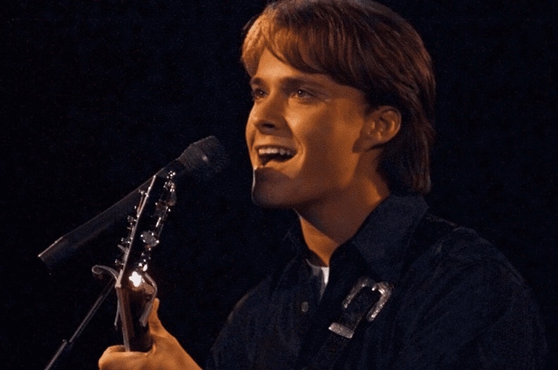 8 of the Youngest Country Singers Ever