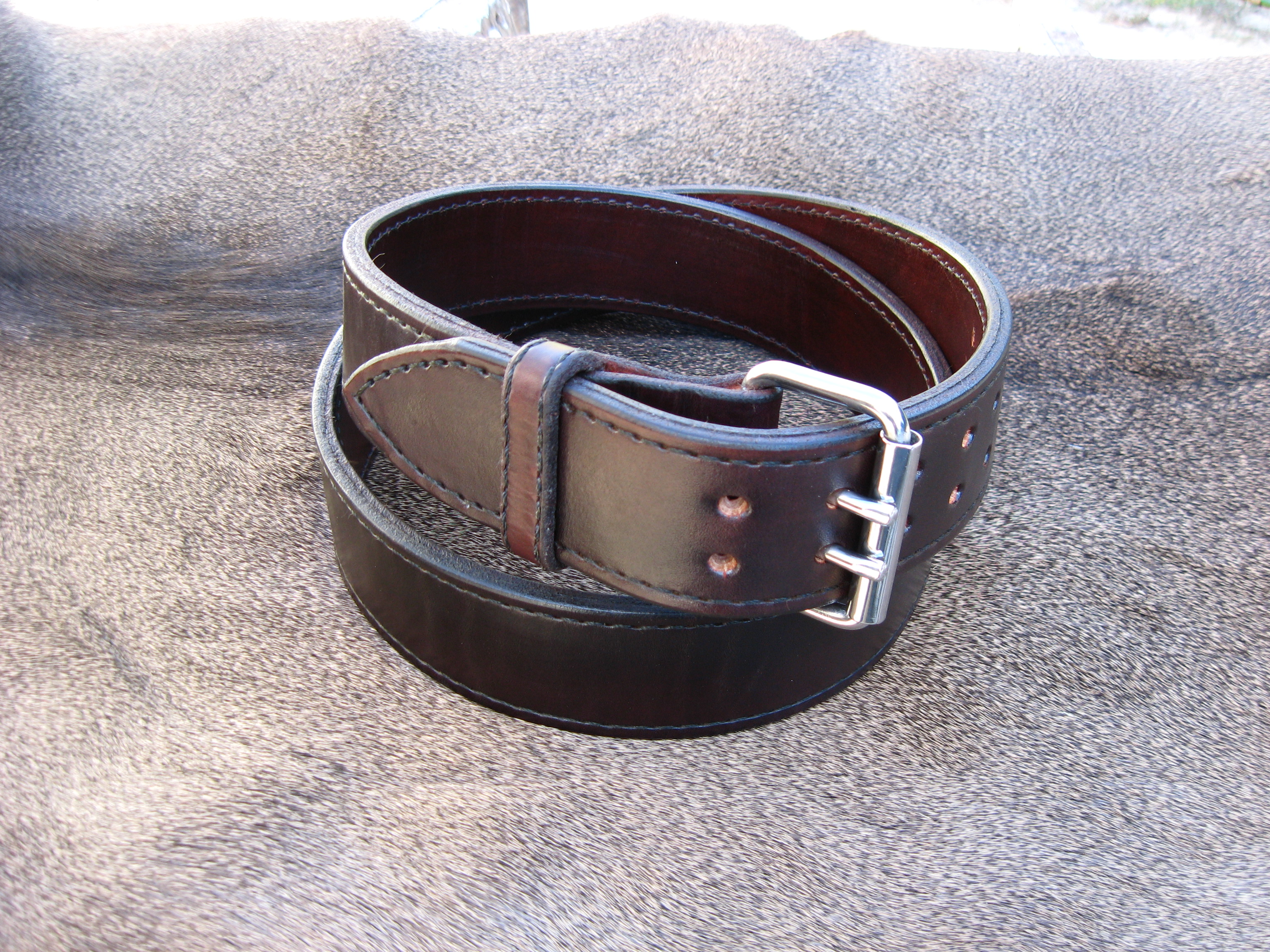 “Heavy Duty Gun Belt” Double Leather with a width of 2 inches Old Fat