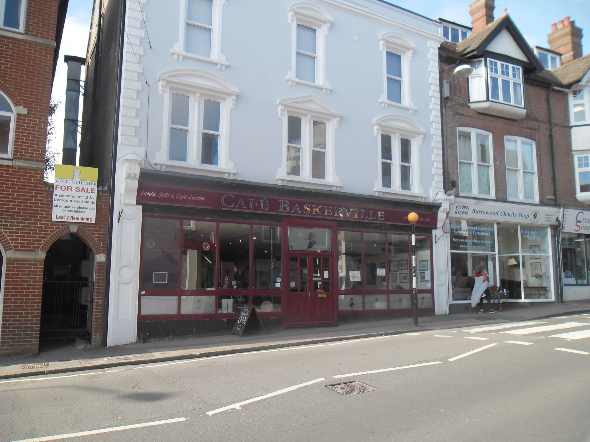 Cafe/restaurant premises to let Crowborough Town Centre Oldfield