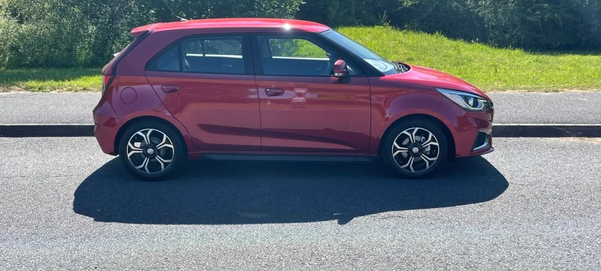 Medium Car MG3 Oldfields Garage