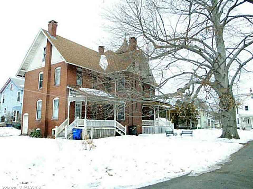 1887 Windsor Locks, CT Old House Dreams
