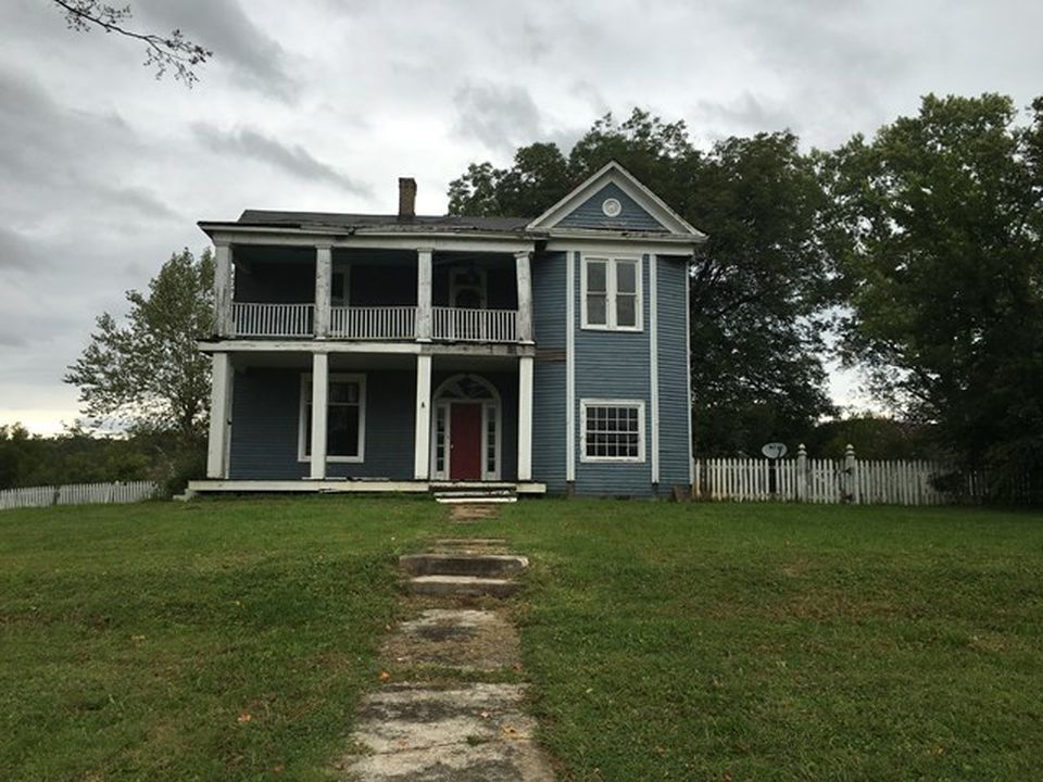 Sparta, TN Old House Dreams