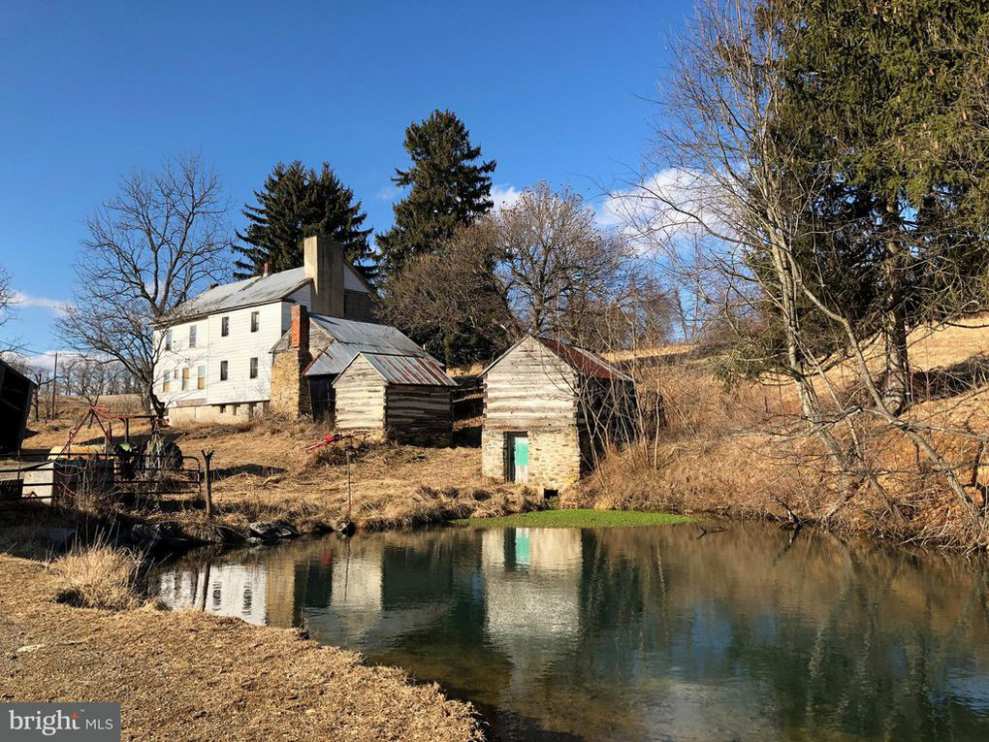 c. 1860 Boonsboro, MD Old House Dreams
