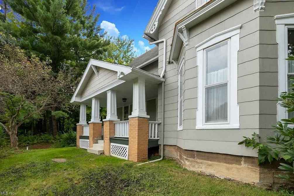 c. 1880 Huntsburg, OH Old House Dreams