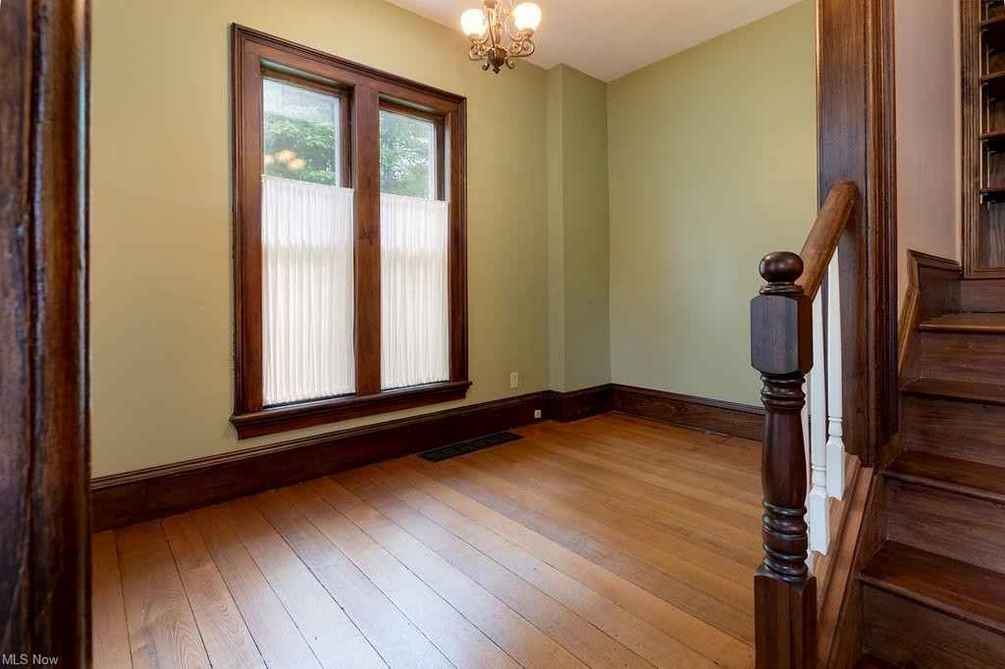 c. 1880 Huntsburg, OH Old House Dreams