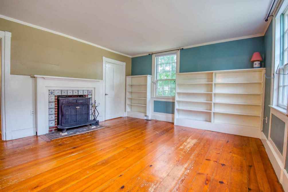 Rumney, NH Old House Dreams