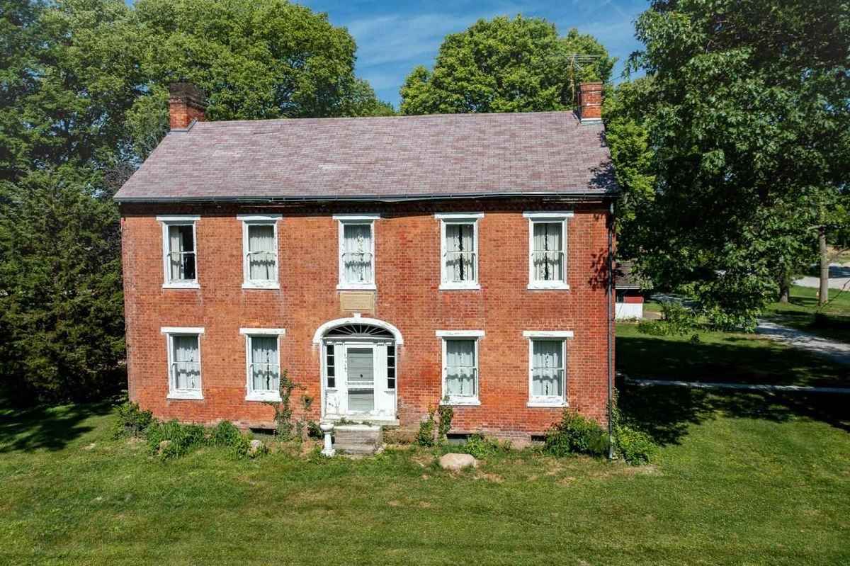 c. 1832 Federal in Bellbrook, OH Old House Dreams