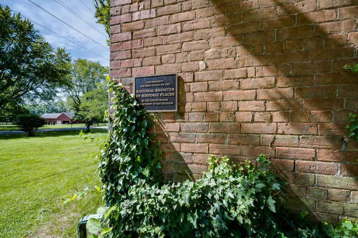 c. 1832 Federal in Bellbrook, OH Old House Dreams