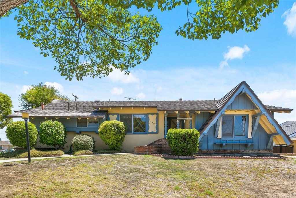 Old houses for sale in CA. Old House Dreams