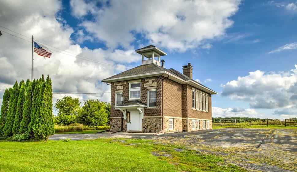 1900 School in Plymouth, WI Old House Dreams