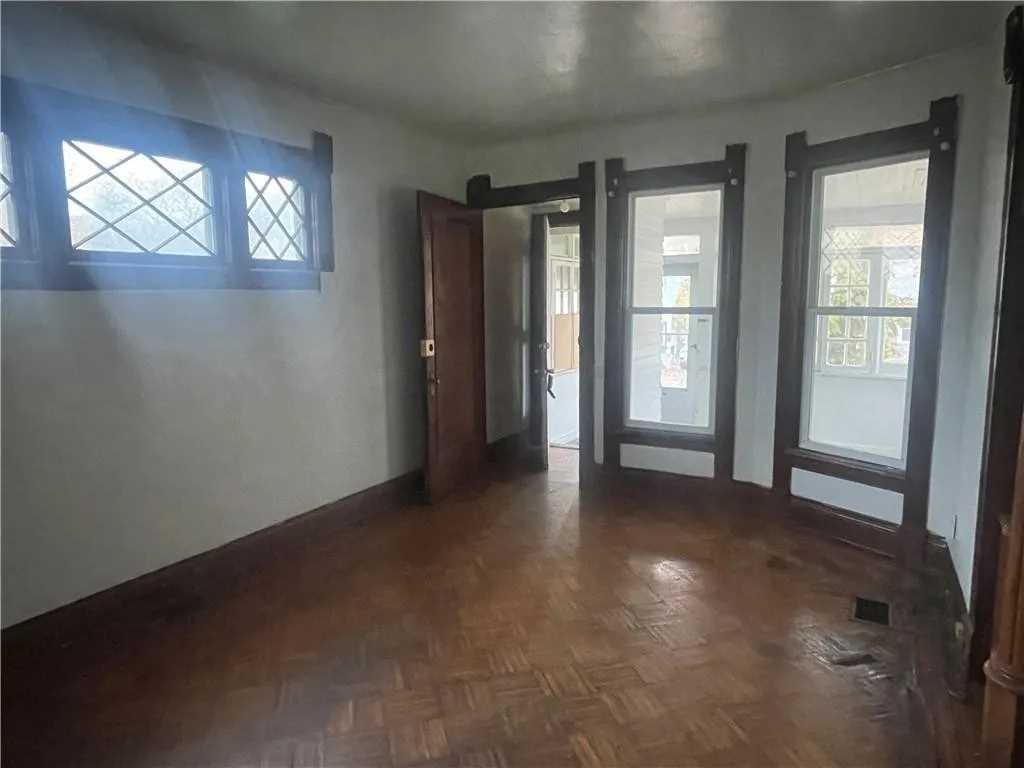 c. 1900 Queen Anne in Rochester, NY Old House Dreams