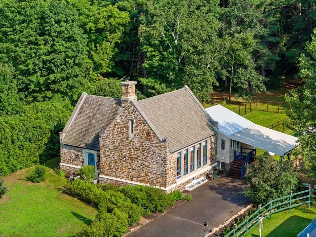 1936 School in Keeseville, NY Old House Dreams