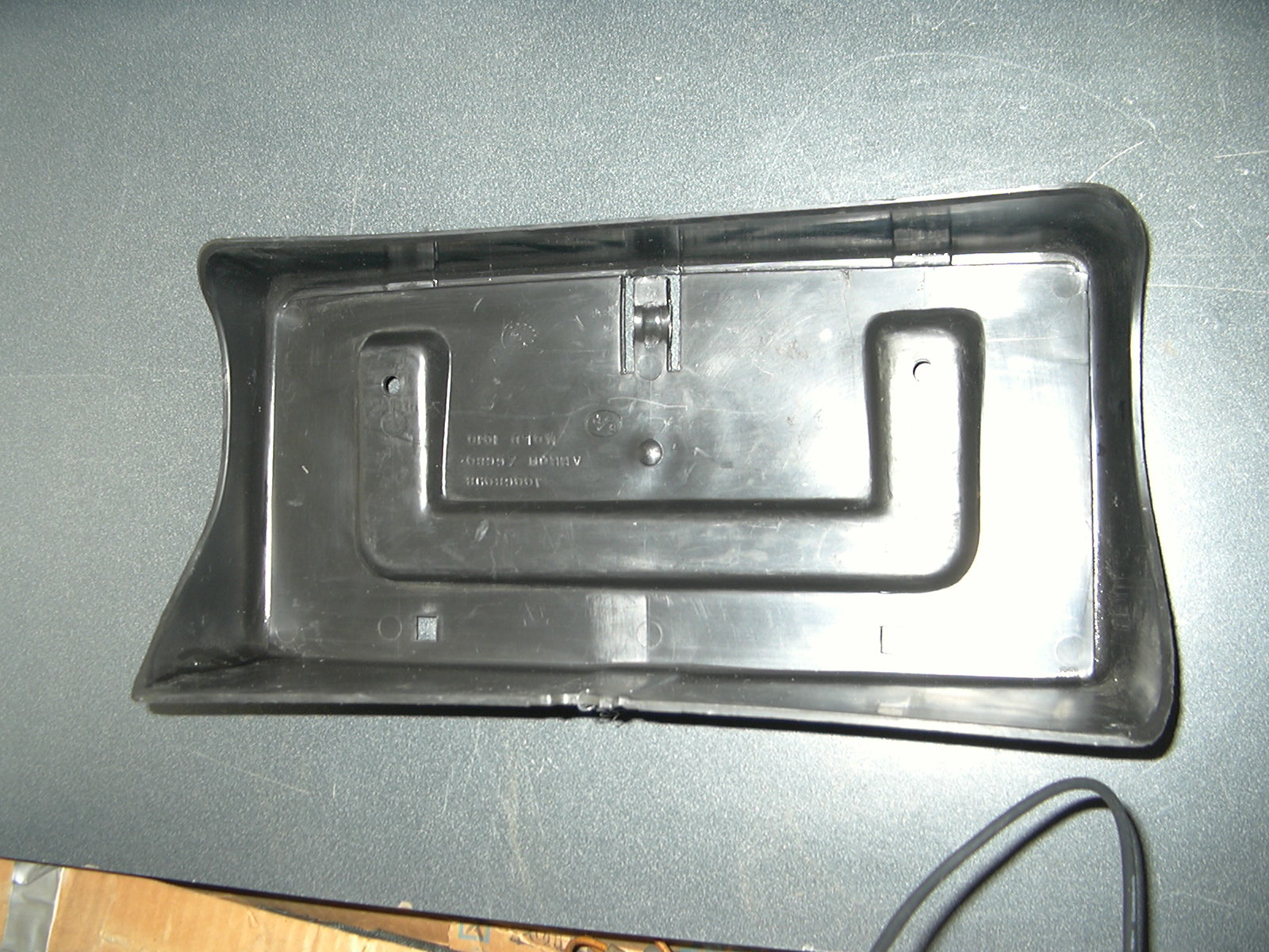 1990 1996 NOS Front License Plate Bracket GM 10068098 Oldsmobile Obsolete