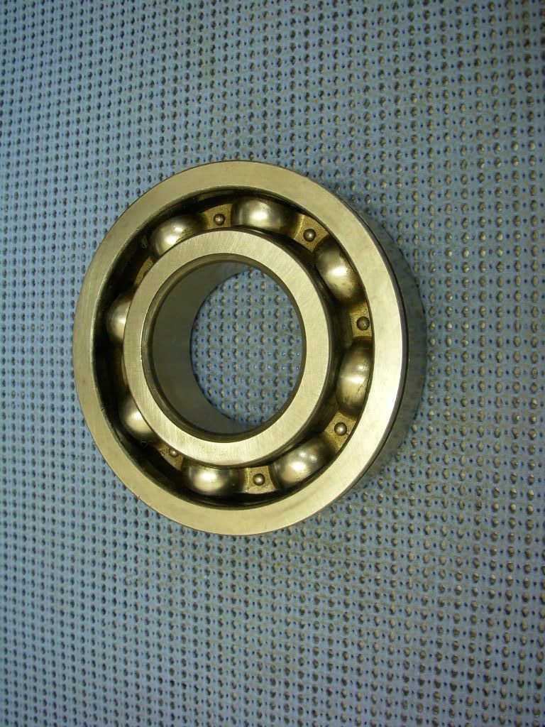 1960 1965 Chevrolet and GMC Truck Mainshaft Rear Bearing NOS 954230