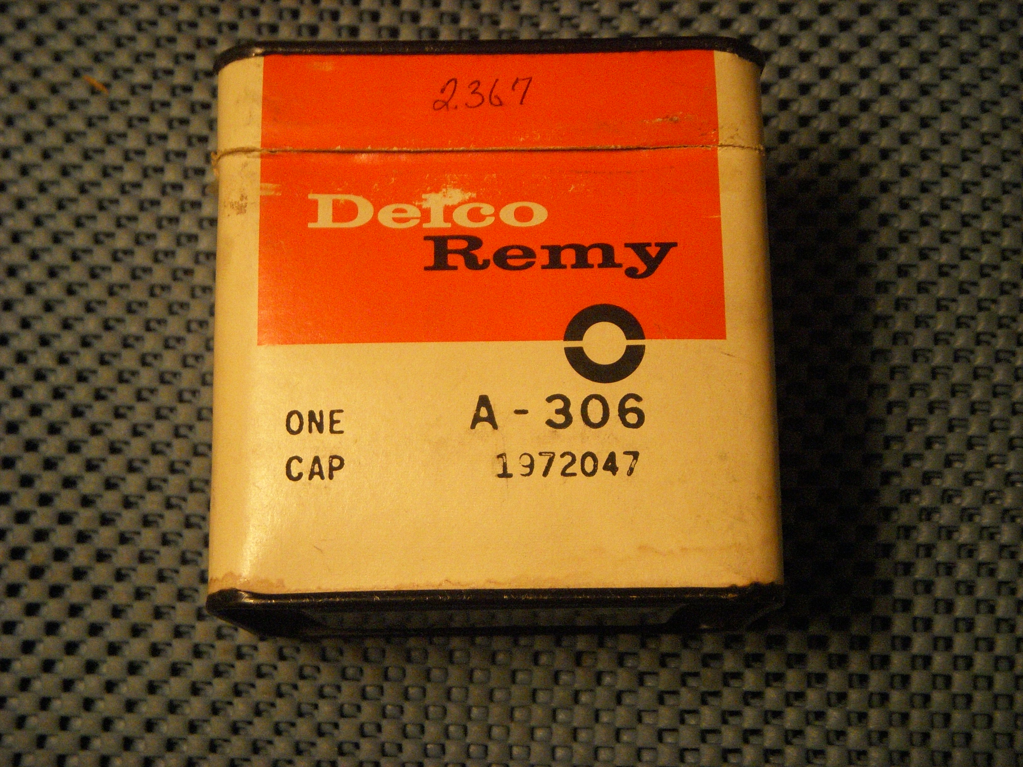 1945 1959 Jeep Copper Ignition Distributor Cap GM 1972047