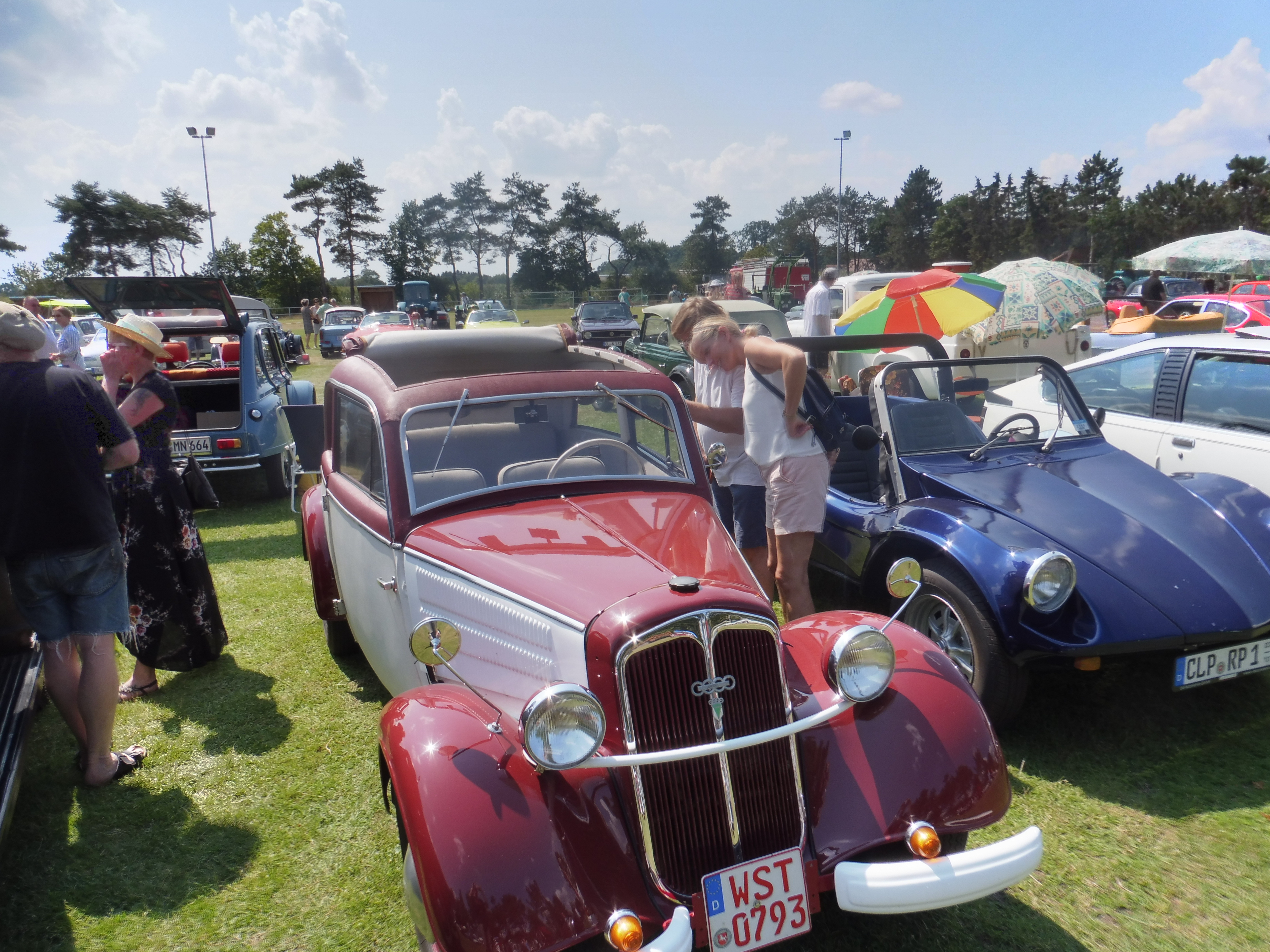 P1020041 Oldtimerfreunde Klein Scharrel