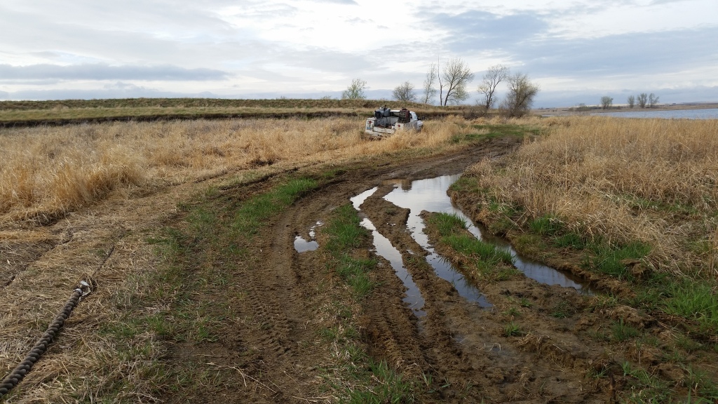 Buried Loader in Van Hook Bay, ND Tow411
