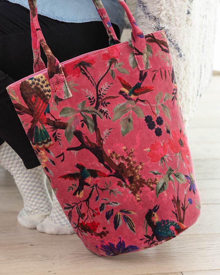 Chappelle Bucket Handbag, Bags Olive & Cocoa, LLC