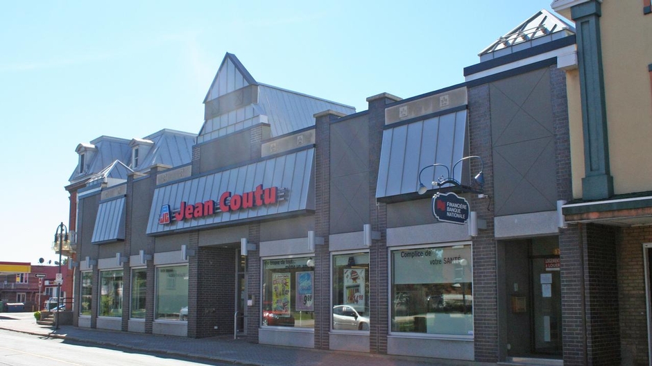 Le 1717 StCalixte Plessisville, Québec