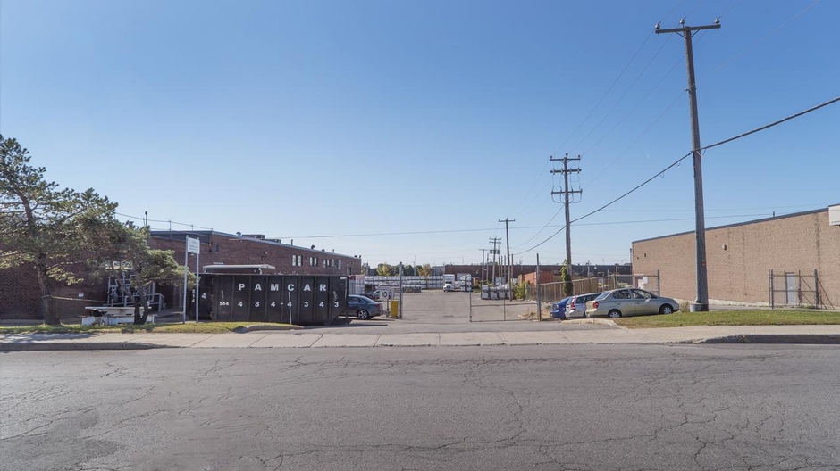 10500 Colbert Street Montreal & Laval, Québec