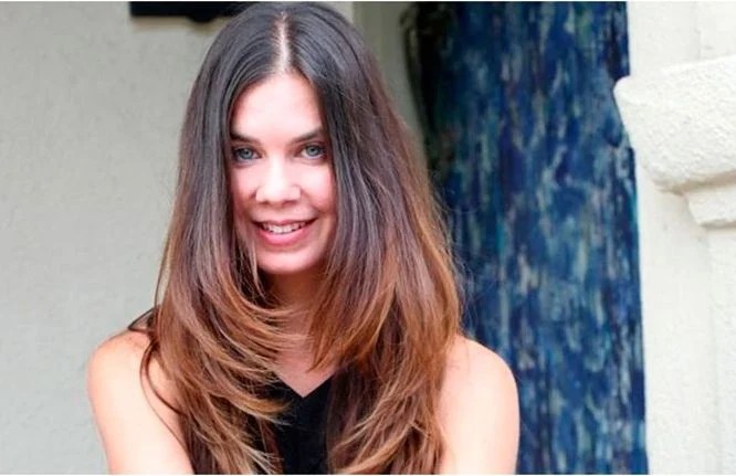 Έφυγε και η Κατερίνα Μουτσάτσου