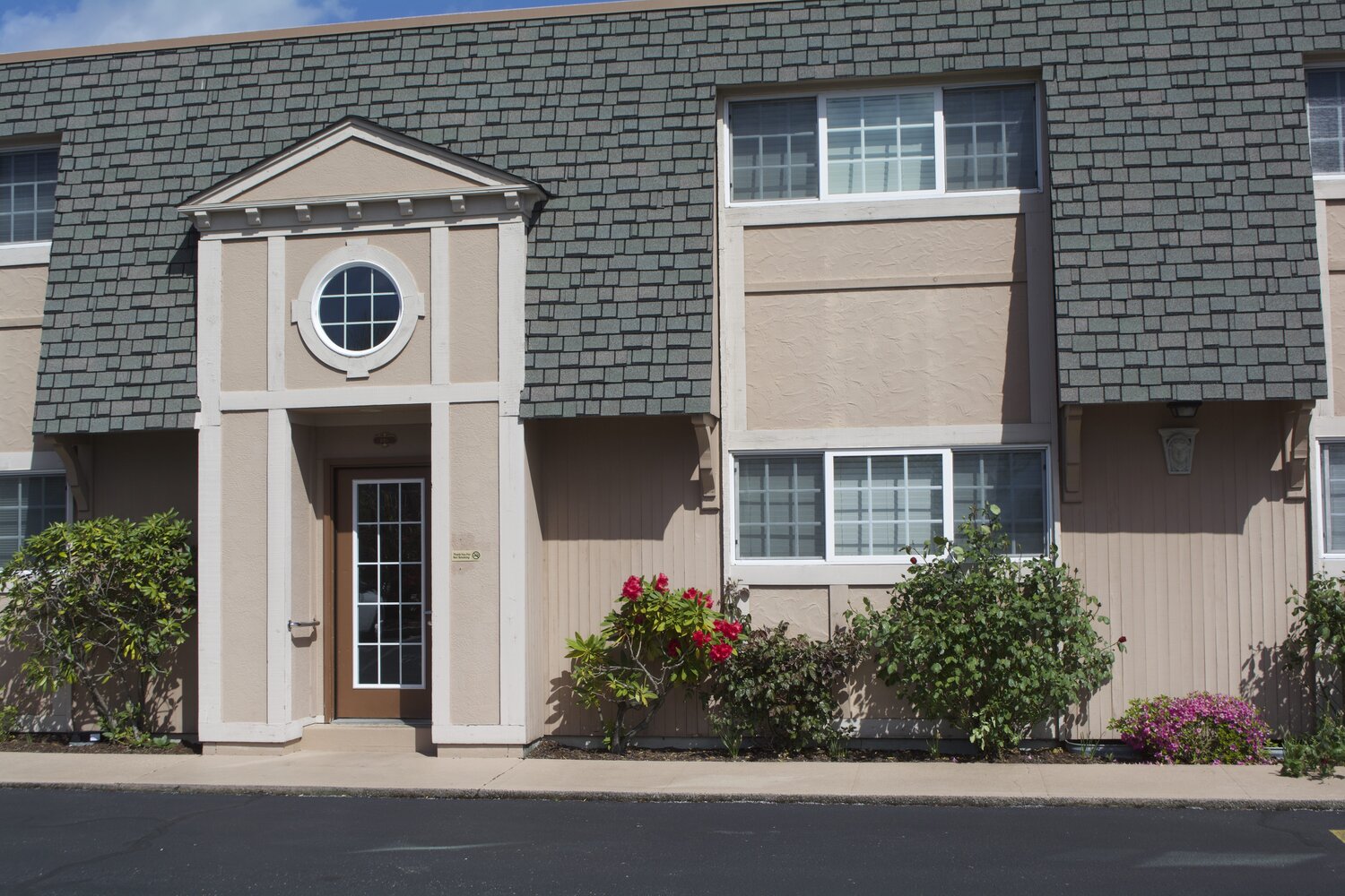 Fountain Courte Olympic MultiFamily Management