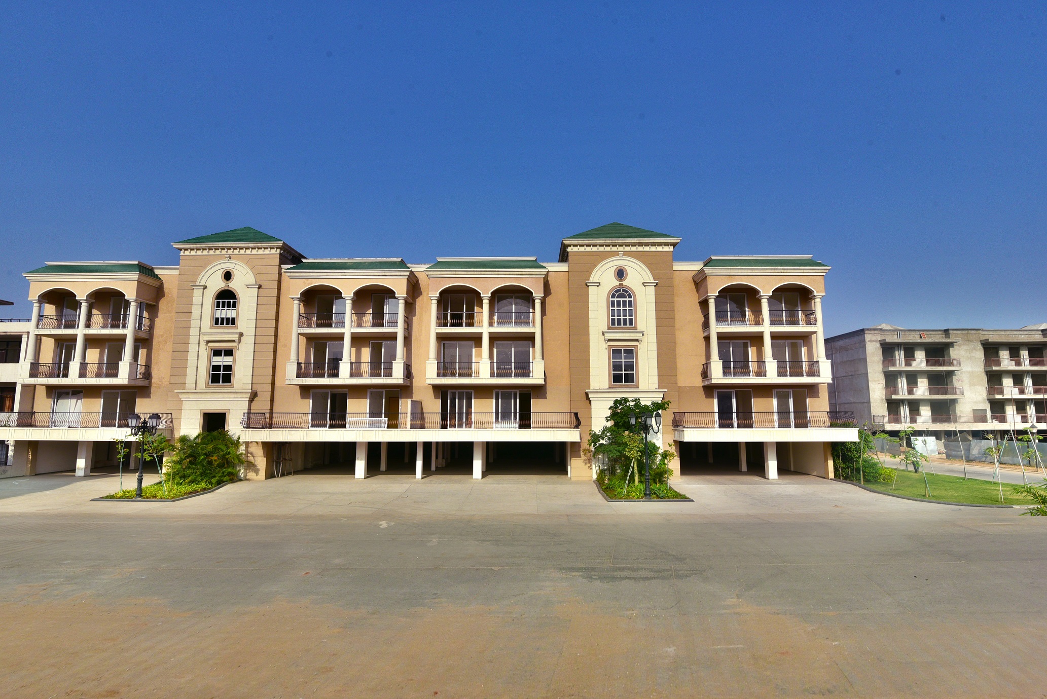 3 BHK, 4 BHK Flats in New Chandigarh City Omaxe Celestia