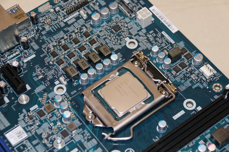 Intel Core i710700, Core i510600K, Core i510400