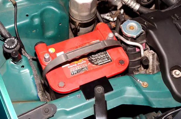 Battery Shuffle Improving Weight Transfer with a Battery Relocation