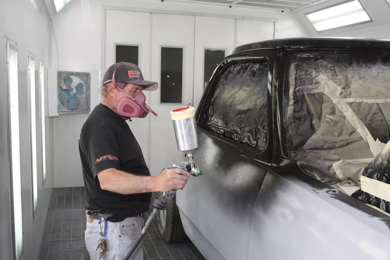 How to Spray Auto Air Colors WaterBased Paint OnAllCylinders