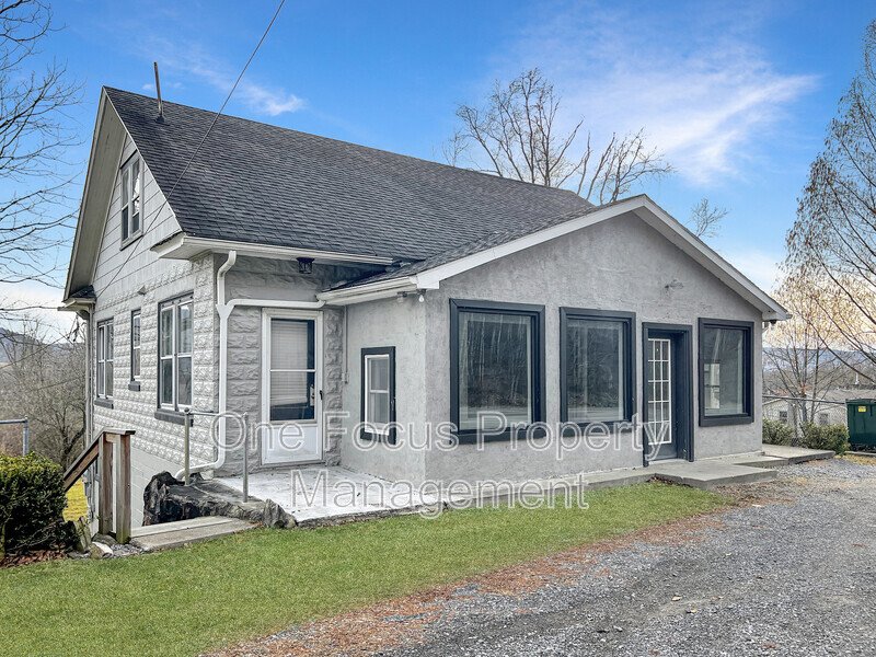 2435 Woodward Ave 3 Lock Haven, PA 17745 One Focus Property