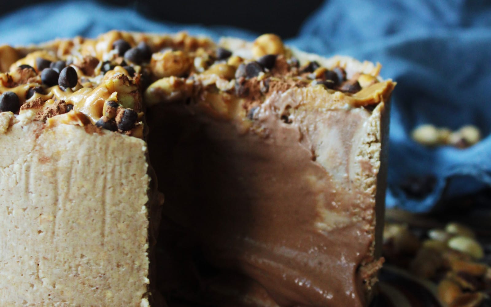 Vegan Frozen Peanut Butter Pie 