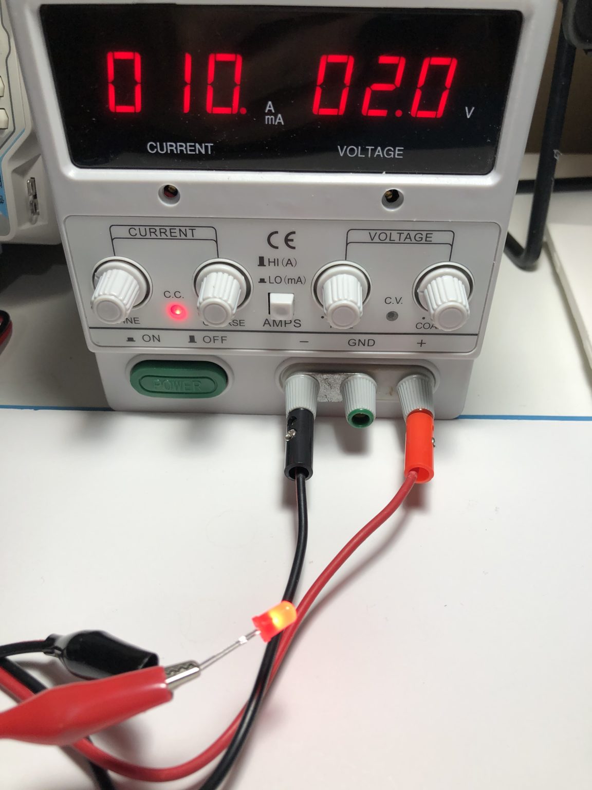 Lab Measuring LED Forward Voltage OnElectronTech