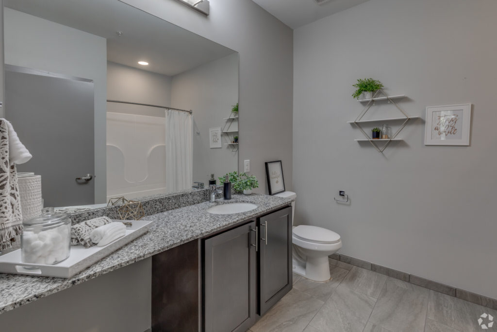 Gallery One on 4th Apartments in Stillwater, OK