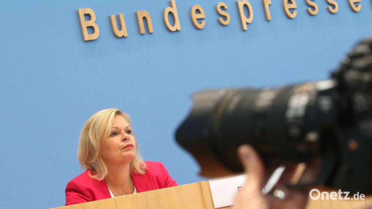 Faeser will russischen Deserteuren Schutz bieten geht das?