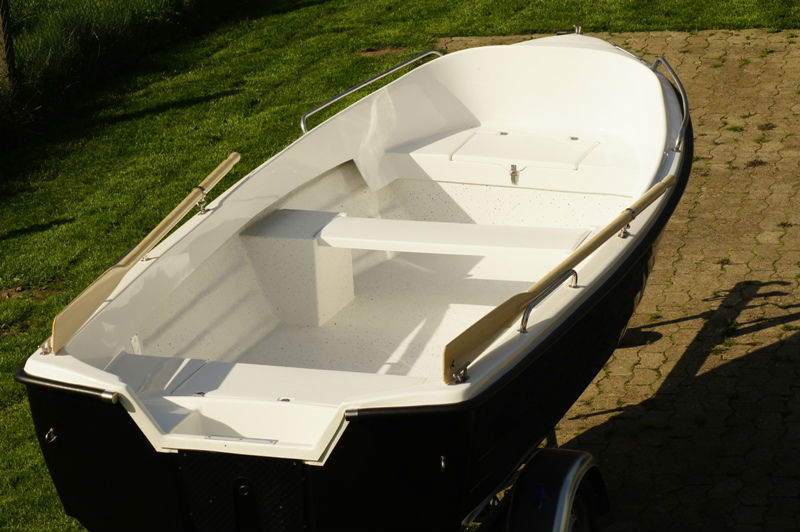 Ruderboot oder Motorboot Boot 470 Sport