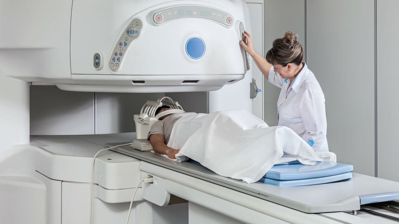 Cancer treatment, Radiation Therapy advantages & disadvantages