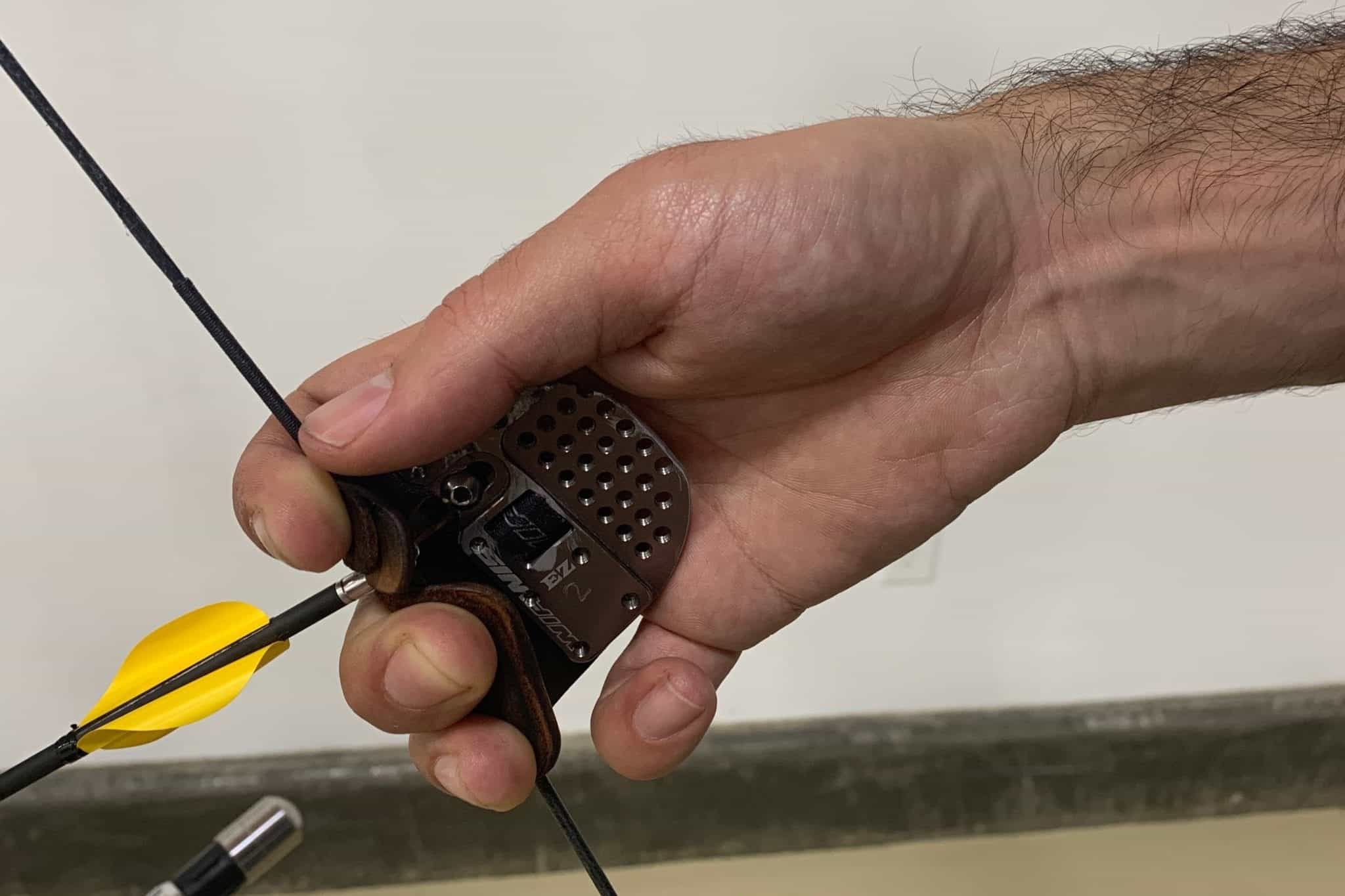 recurve hook thumb and finger placement 3 Online Archery Academy