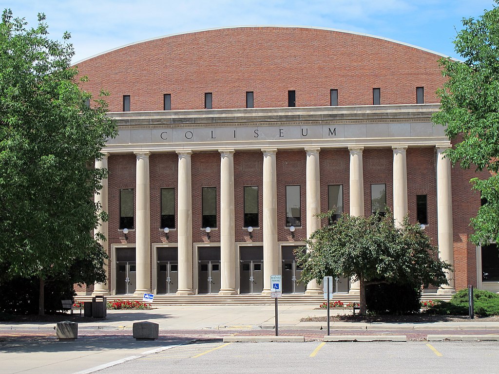 University of Nebraska Tuition, Rankings, Majors, Alumni