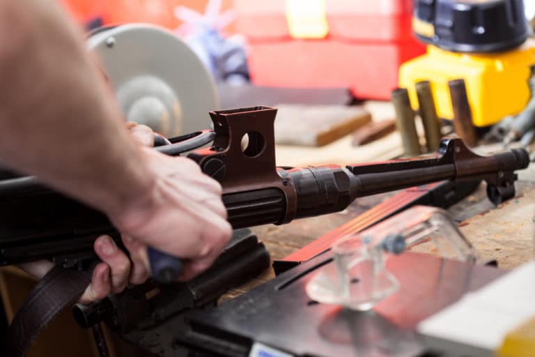 Gunsmith Salary, How to Job Description & Best Schools