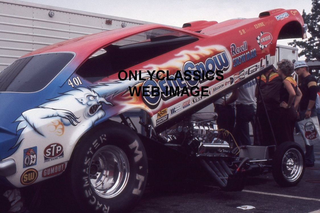 1974 GENE SNOW NHRA SNOWMAN CHEVY VEGA FUNNY CAR DRAG RACING PHOTO -HOT