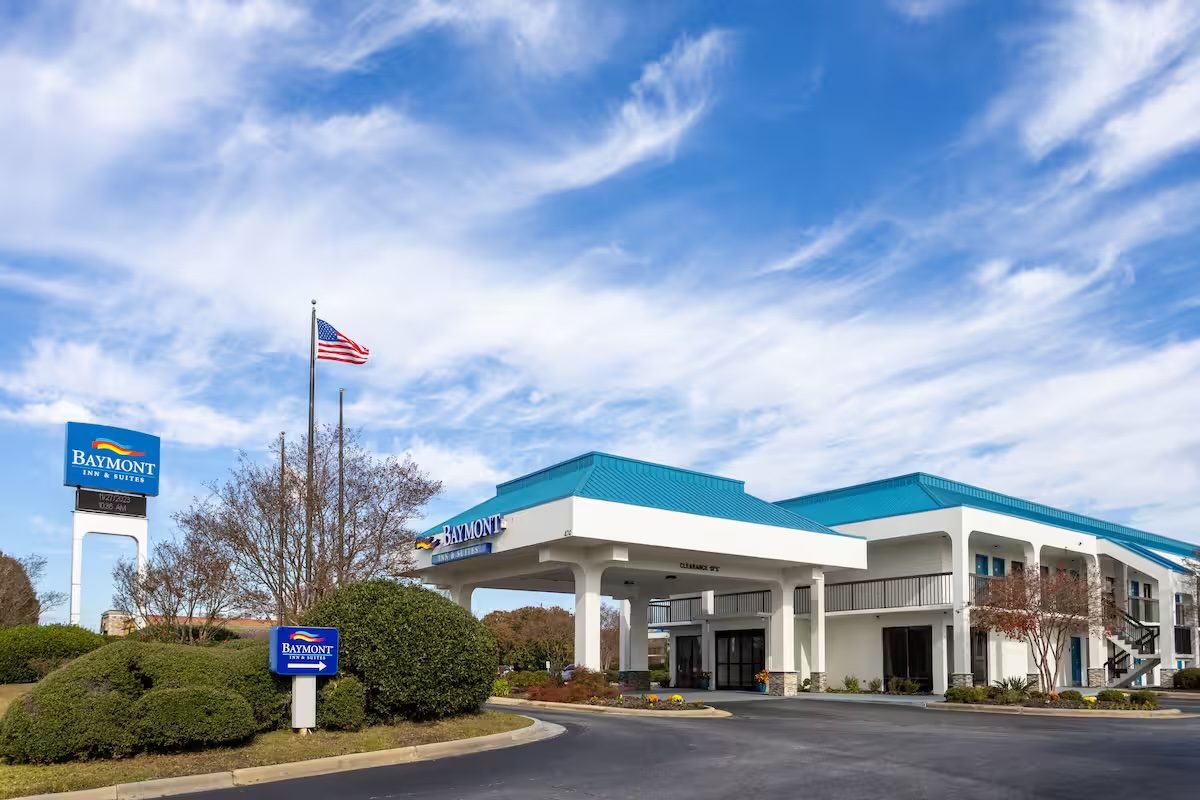 Baymont Inn by Wyndham Camp Lejeune Only In Onslow