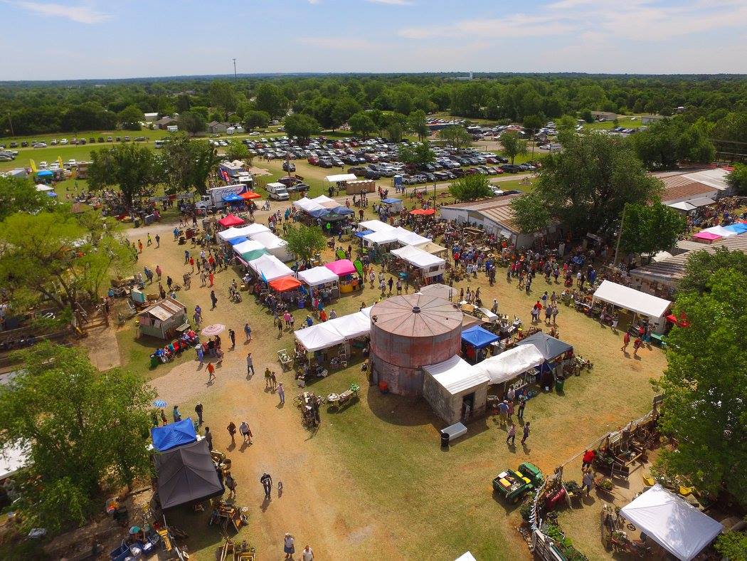 This Oklahoma Vintage Barn Sale Boasts Over 600 Merchants OnSite